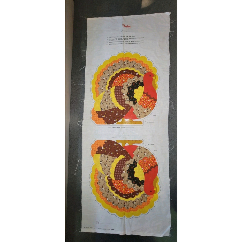 THANKSGIVING TURKEY Fabric PANEL vintage CRANSTON cut sew Keepsake Crafts New